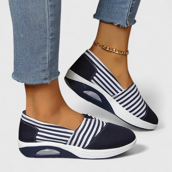 JULIA | ORTHOPEDIC SNEAKERS